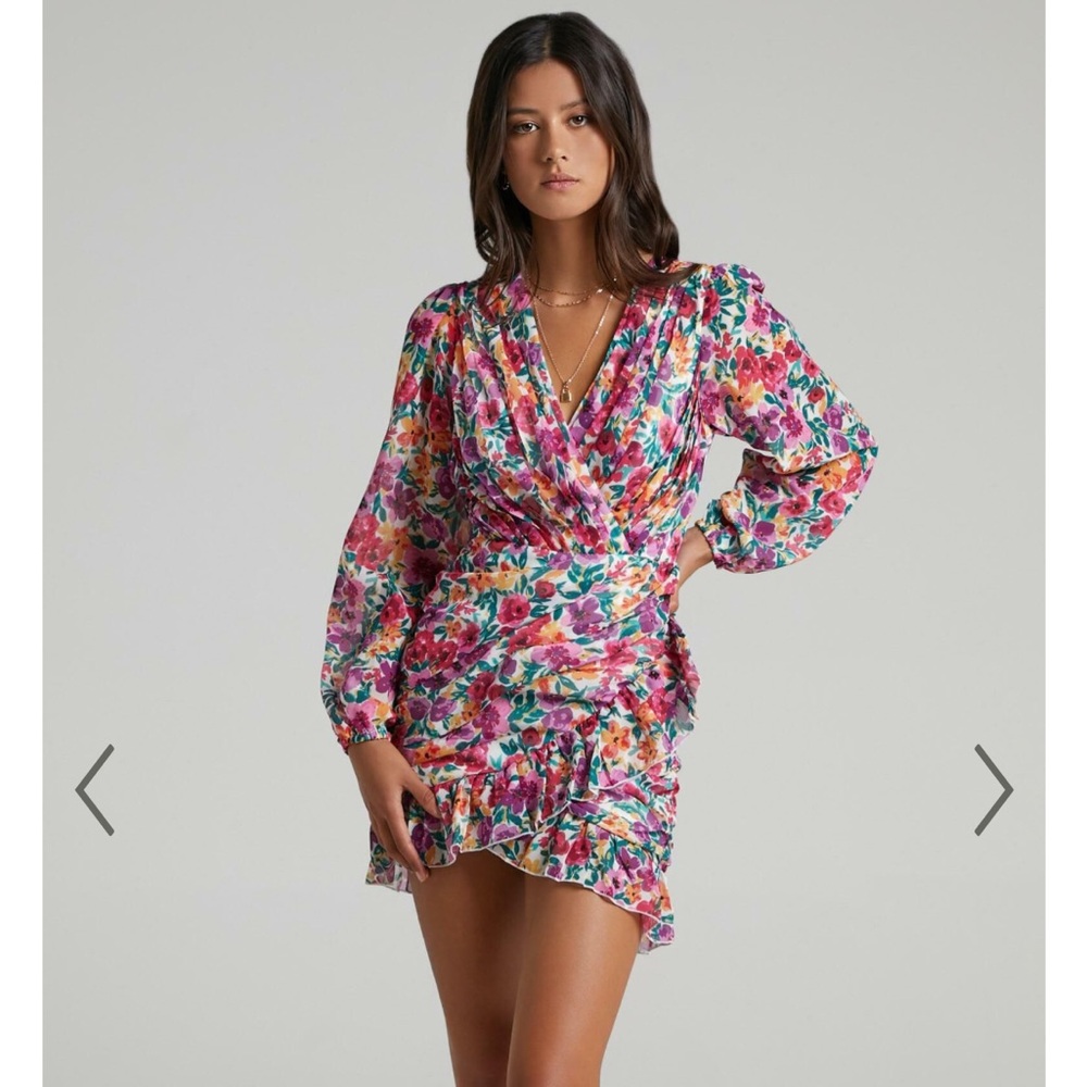 NWT SHOWPO PACKED FLORAL MINI DRESS